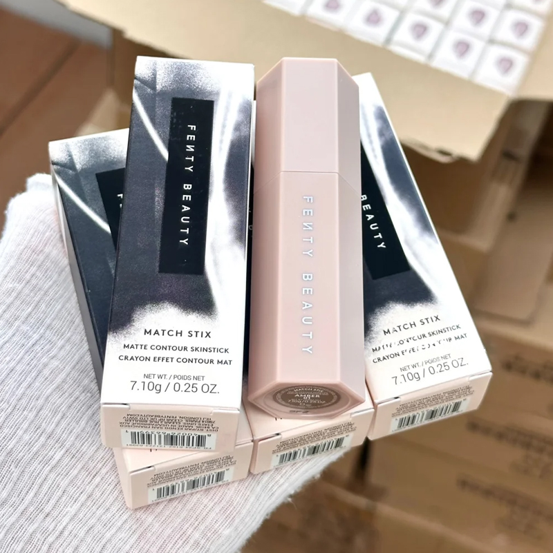 Barra de Contorno Fenty Beauty - Fenty Beauty Makeup Highlighter reseña y precio