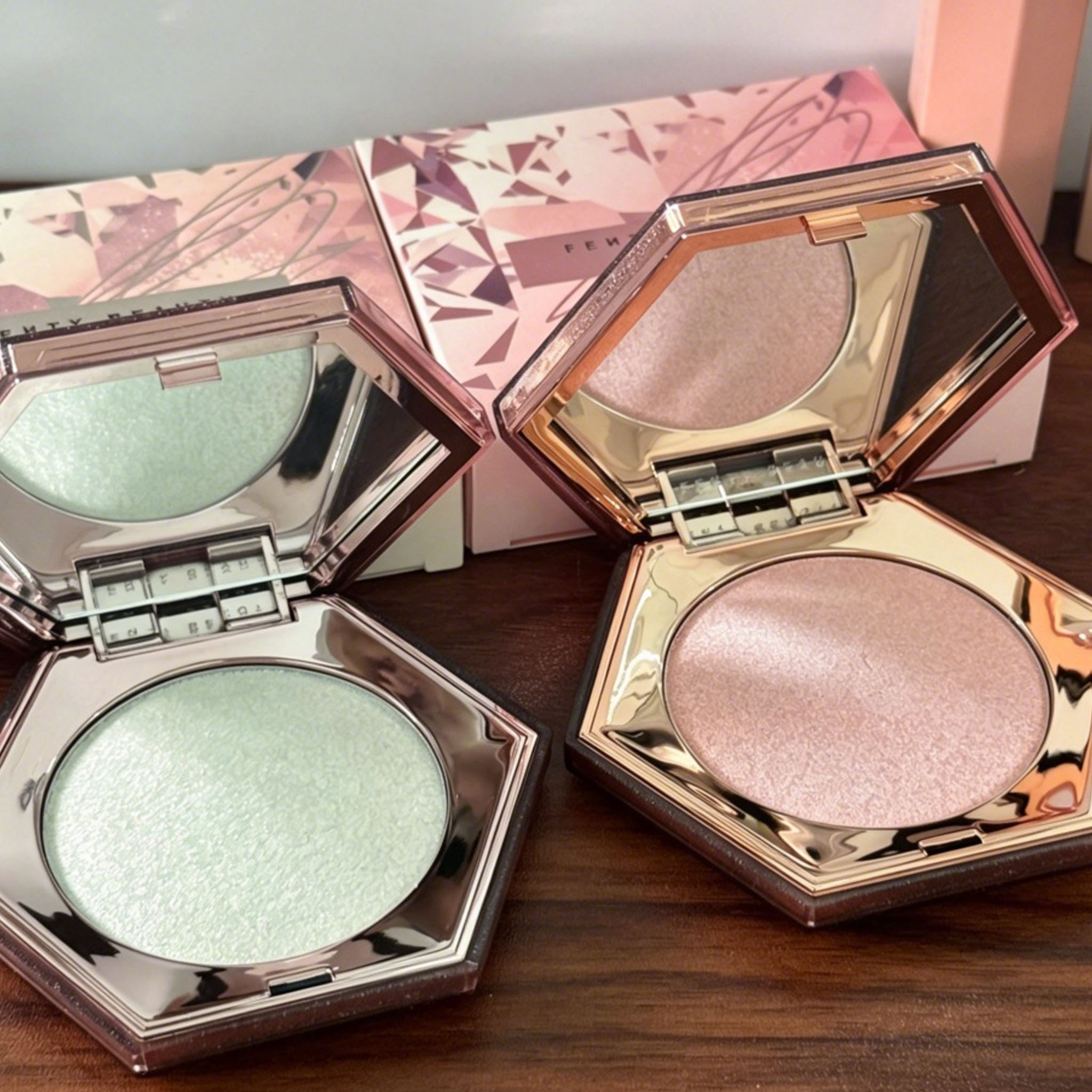 Maquillaje de Lujo Fenty Beaut - Fenty Beauty Makeup Highlighter reseña y precio